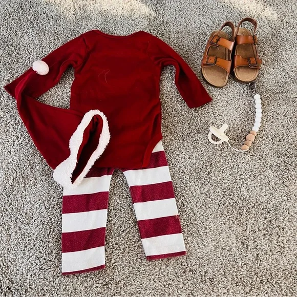 Lila & Jack | Santa Christmas Set - Picture 2 of 5